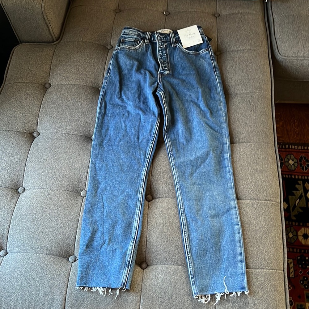 NWT Abercrombie and Fitch the moon high rise size 00